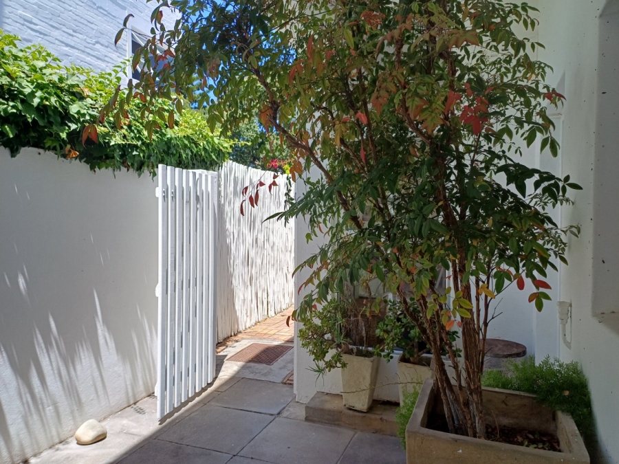 3 Bedroom Property for Sale in Marina Da Gama Western Cape